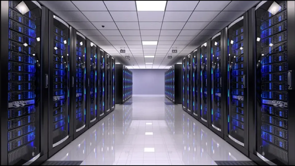Pasillo de racks en centro de datos